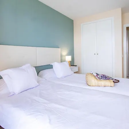 Espacio 18 - Primera Linea De Playa كولرا